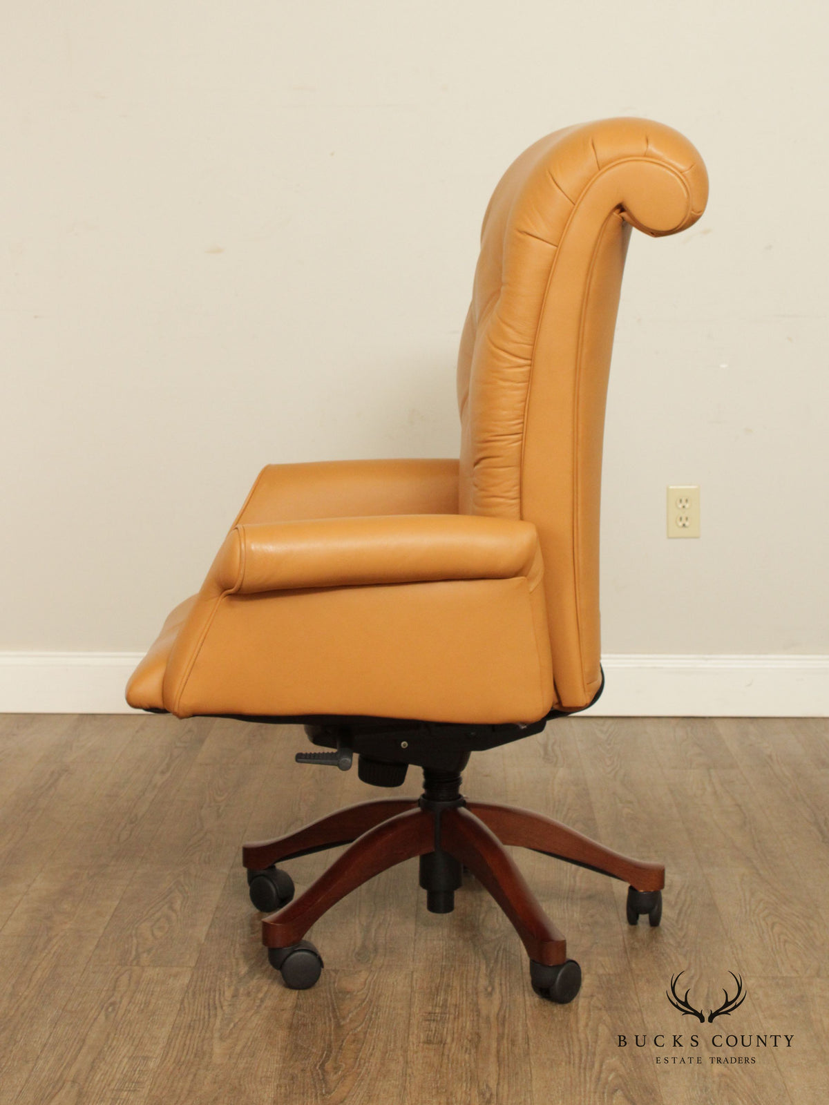 Leathercraft Tufted Leather Executive Office Armchair (K)