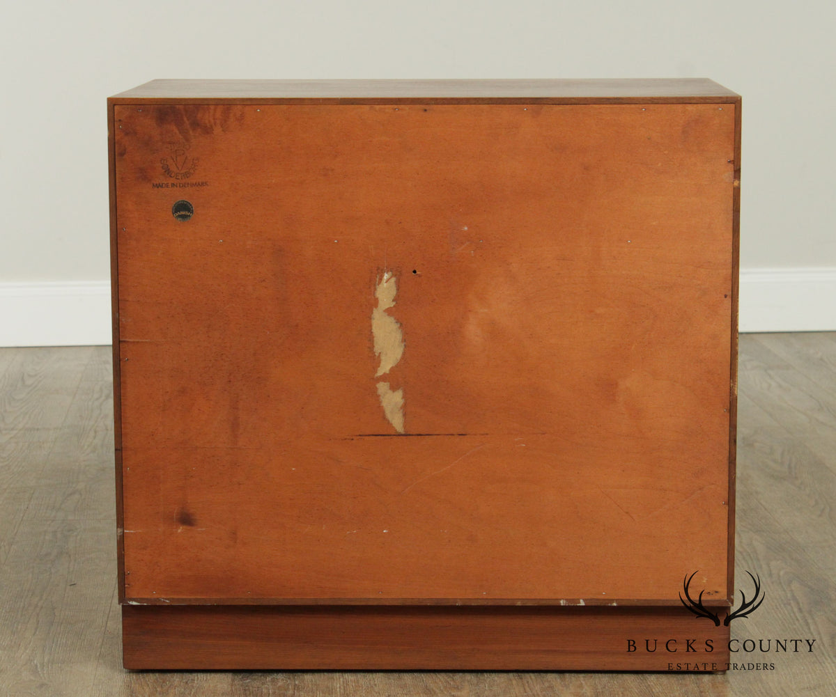 Arne Vodder for Vamo Danish Modern Pair Teak, Cane Door Nightstands