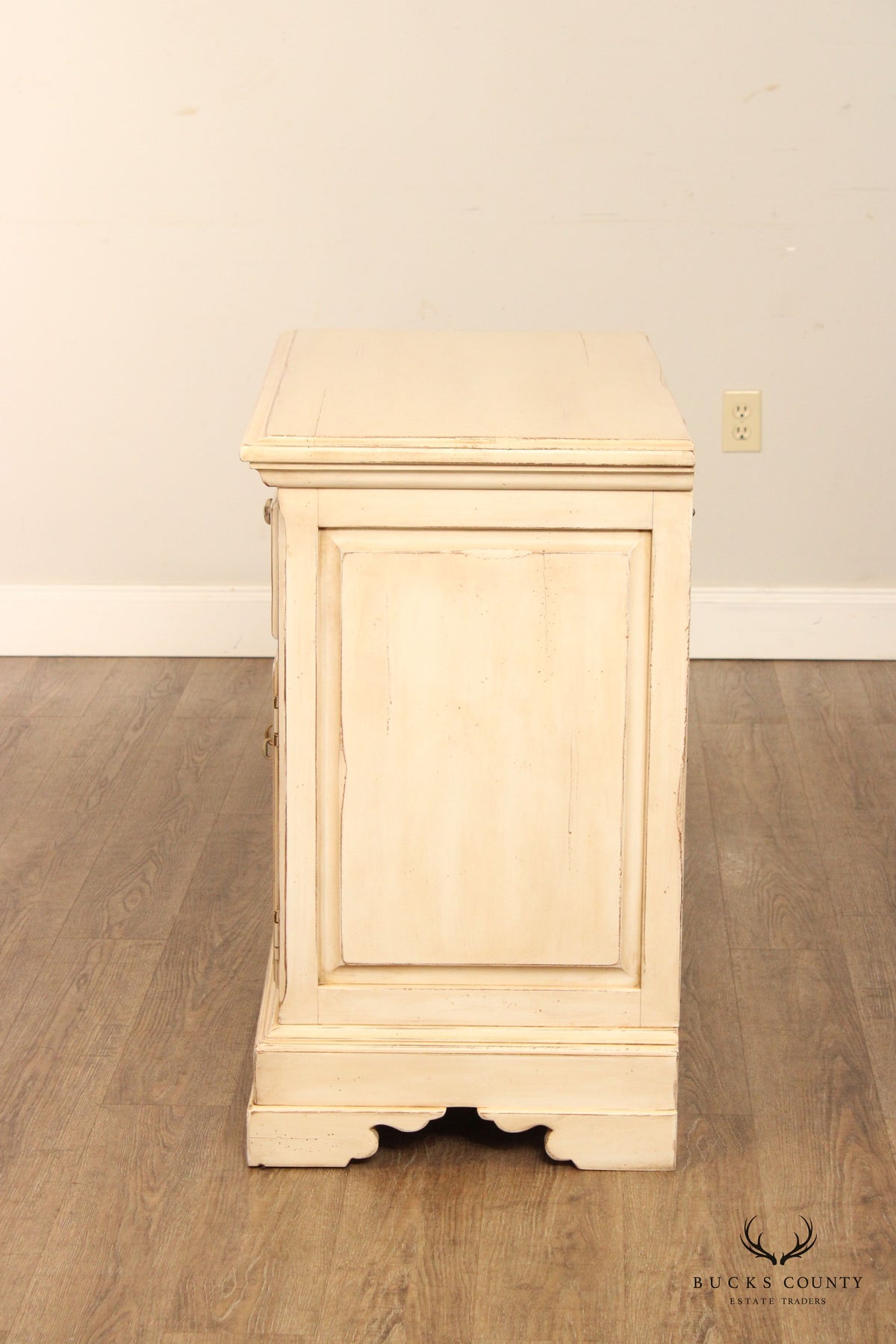 Drexel Heritage Tuscany Collection Nightstand Chest