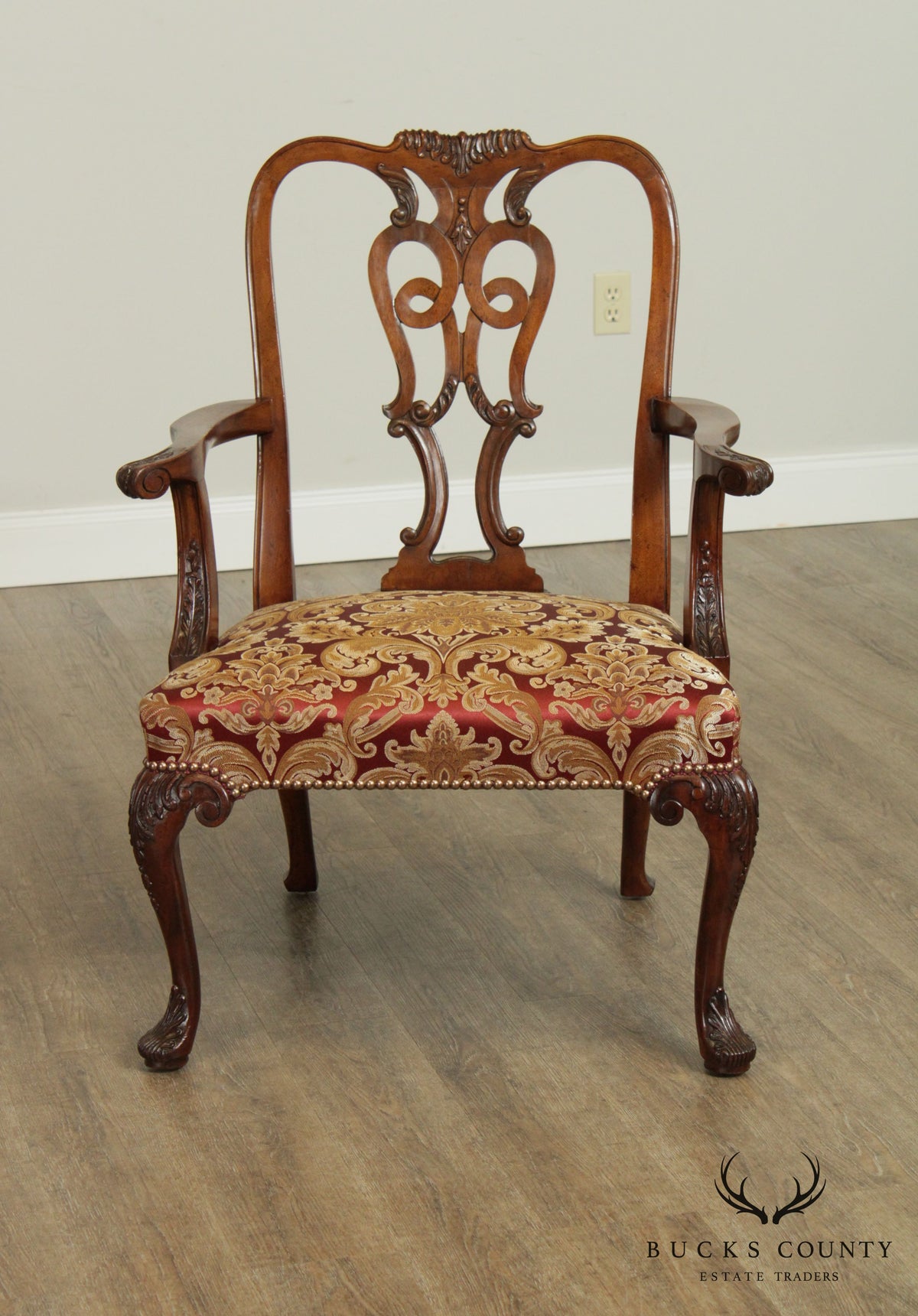 Georgian Style Vintage Custom Quality Carved Mahogany Pair Armchairs
