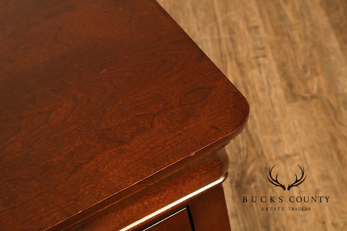 Broyhill Louis Philippe Style Pair Of Three-Drawer Nightstands