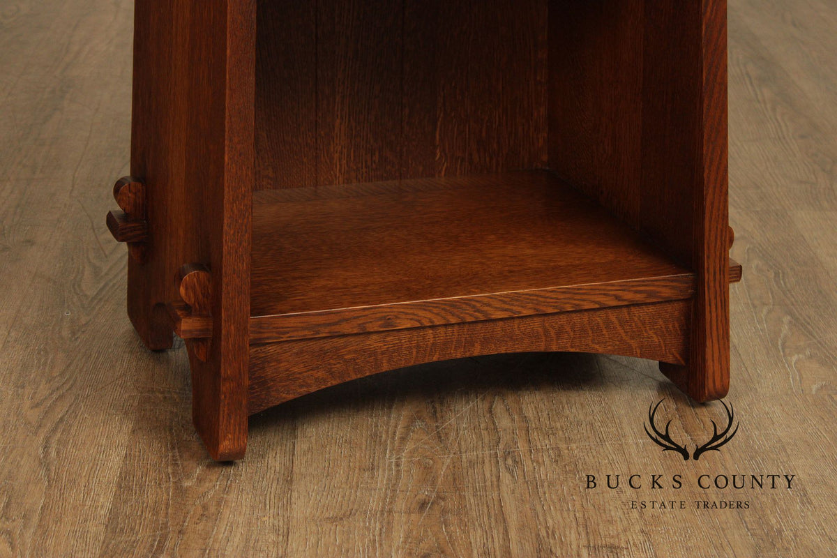 Warren Hile Studio Mission Style Quarter Sawn Oak Tapered Bookcase