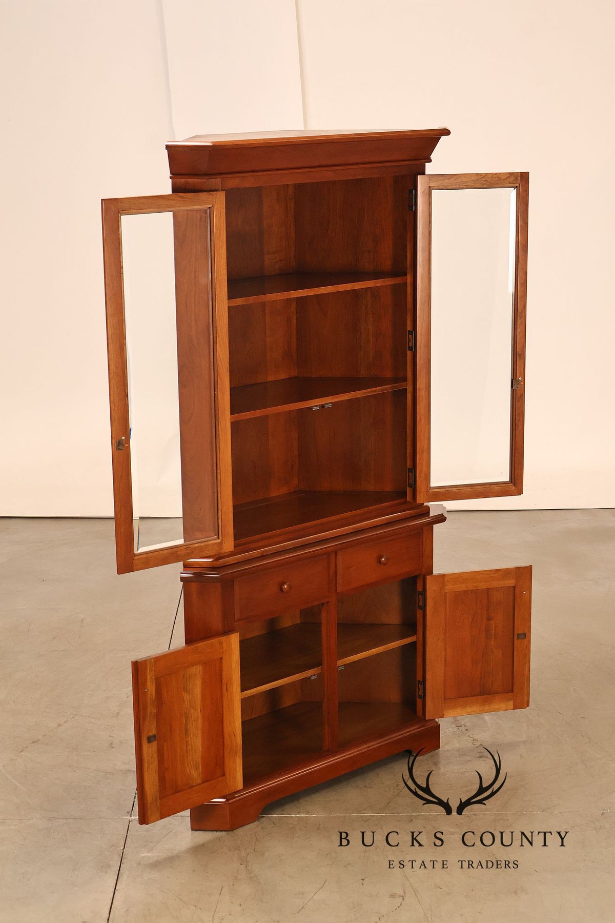 Hunt Country Furniture Cherry Corner Cabinet With Beveled Glass Doors