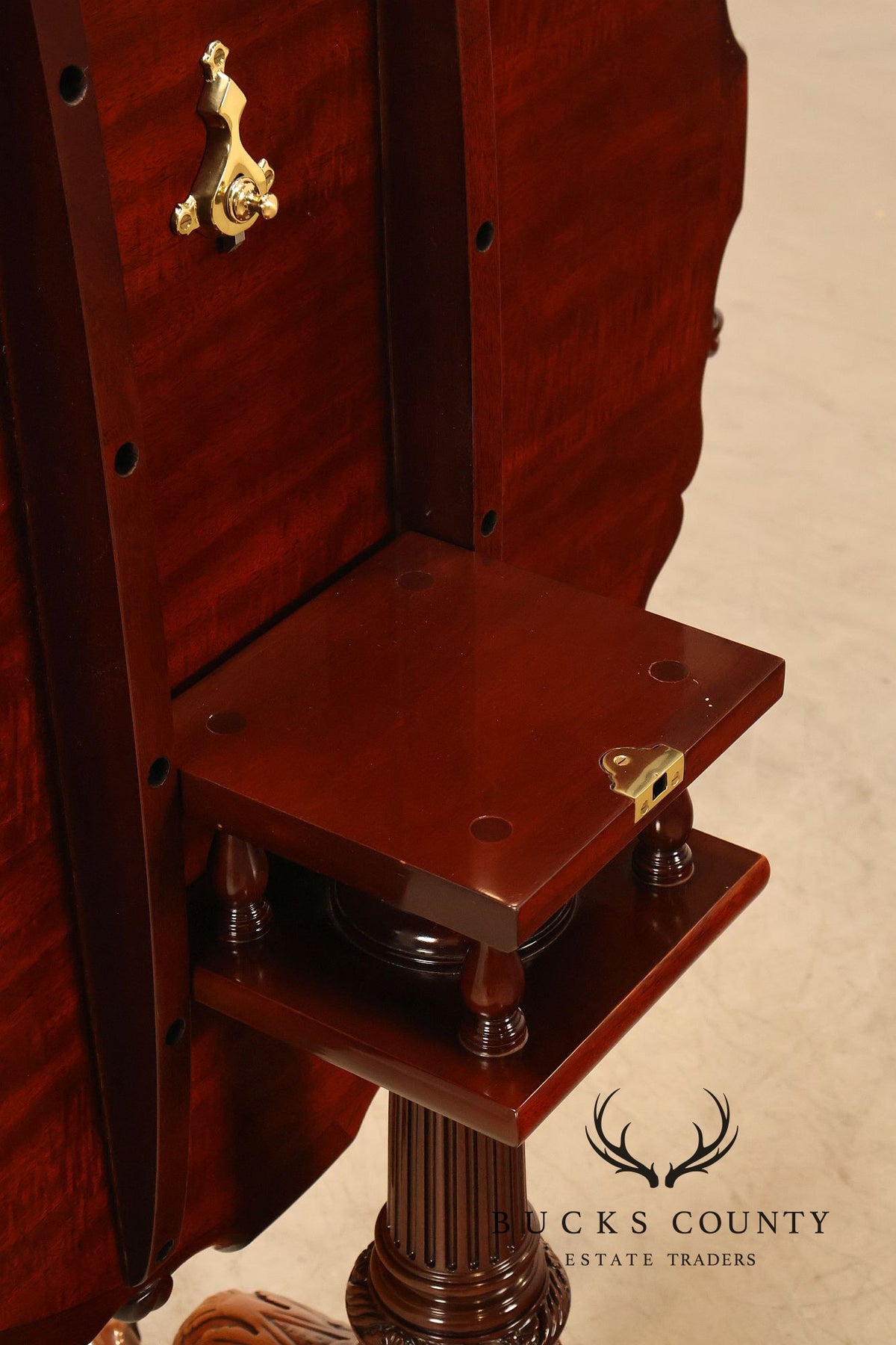 Kindel Winterthur Collection Mahogany Tilt Top Table