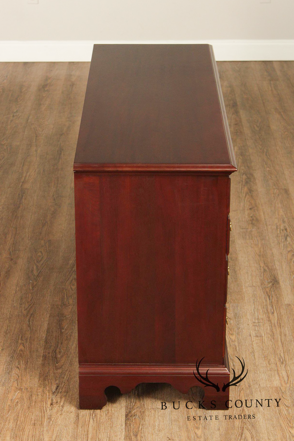 Link Taylor Heirloom Solid Mahogany Nine Drawer Dresser