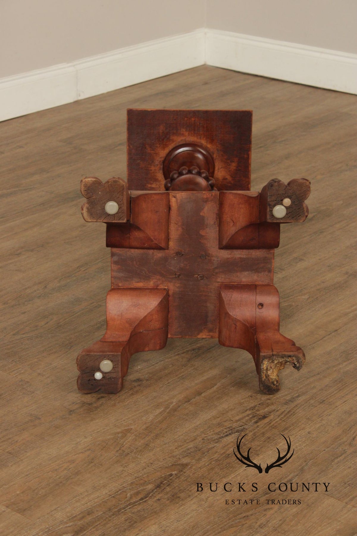 Traditional Mahogany Pedestal Plant Stand with Claw Feet