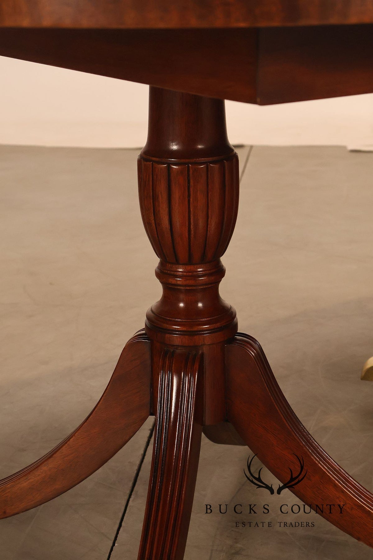 Councill Craftsmen Double Pedestal Mahogany Dining Table