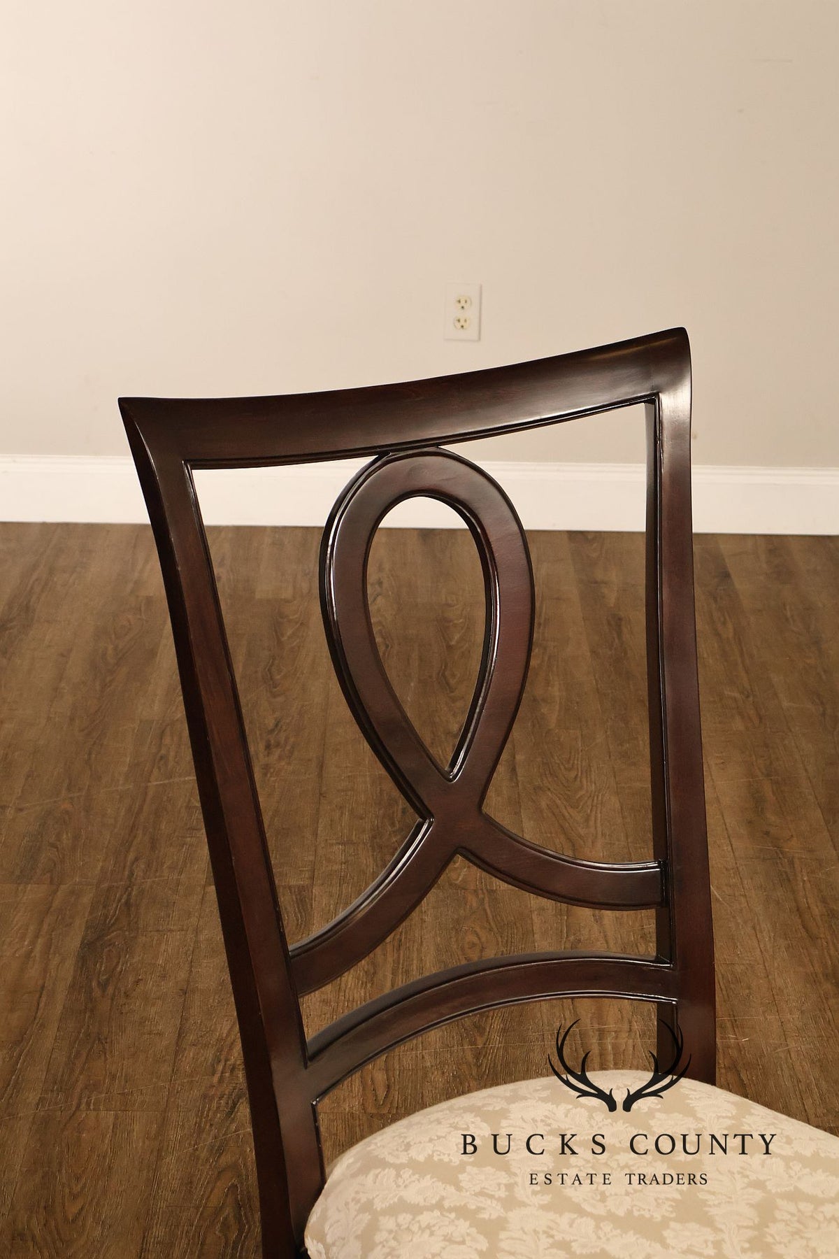 Thomasville Transitional Style Set of Eight Loop Back Dining Chairs