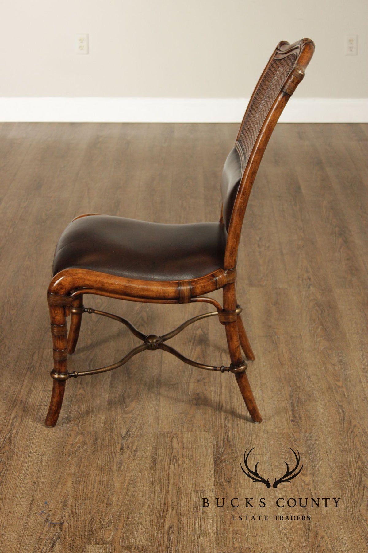 Drexel Heritage Coastal Style Round Glass Top Dining Table With Four Cane Back Chairs