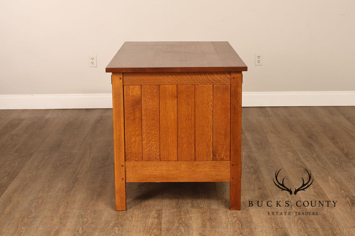 Stickley Mission Collection Oak Executive Desk