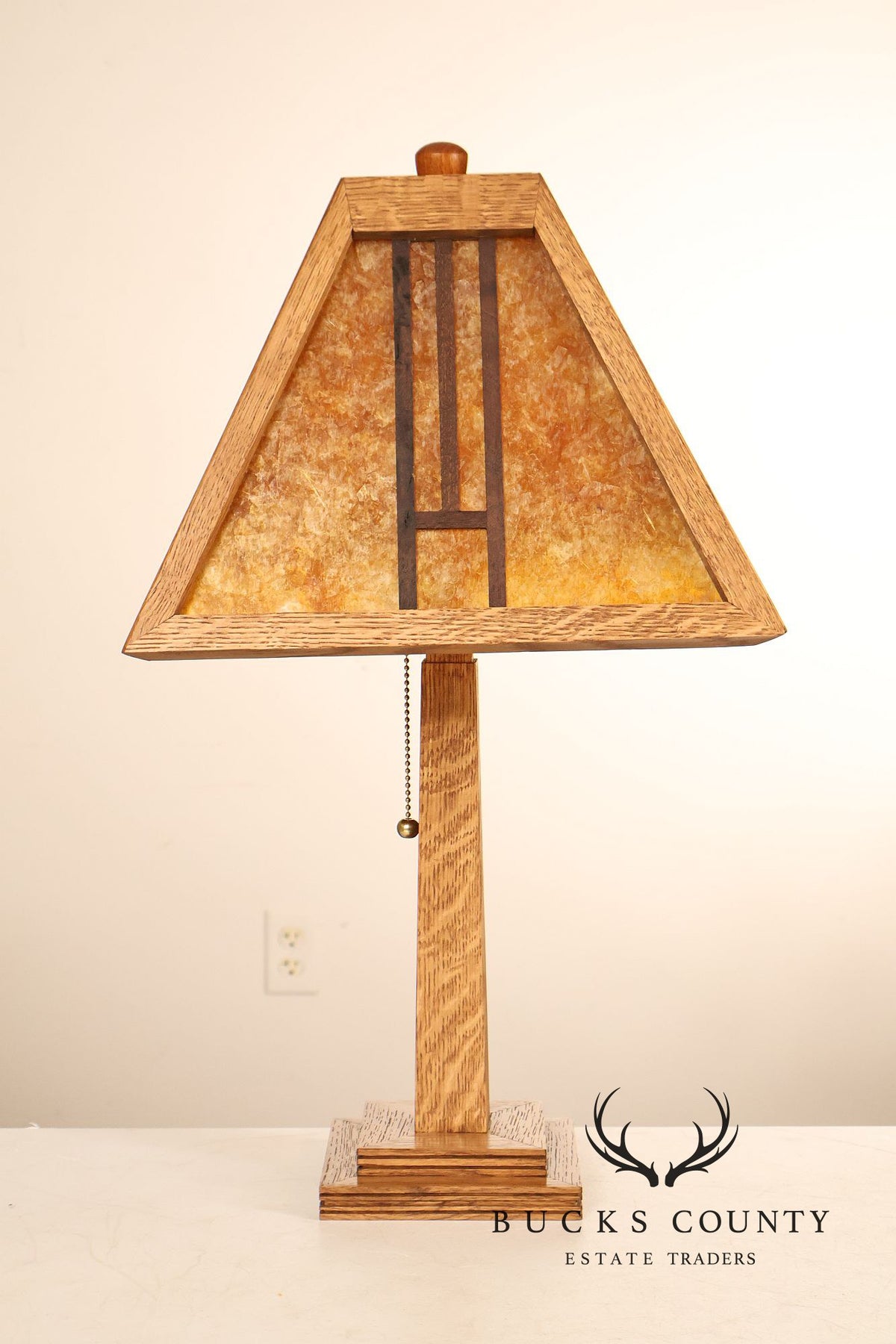 Mission Accomplished Arts And Crafts Style Oak and Mica Desk Lamp