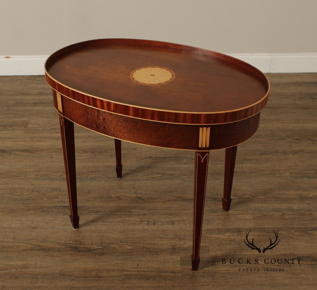 Federal Style Inlaid Mahogany Hand Crafted Oval Side Table