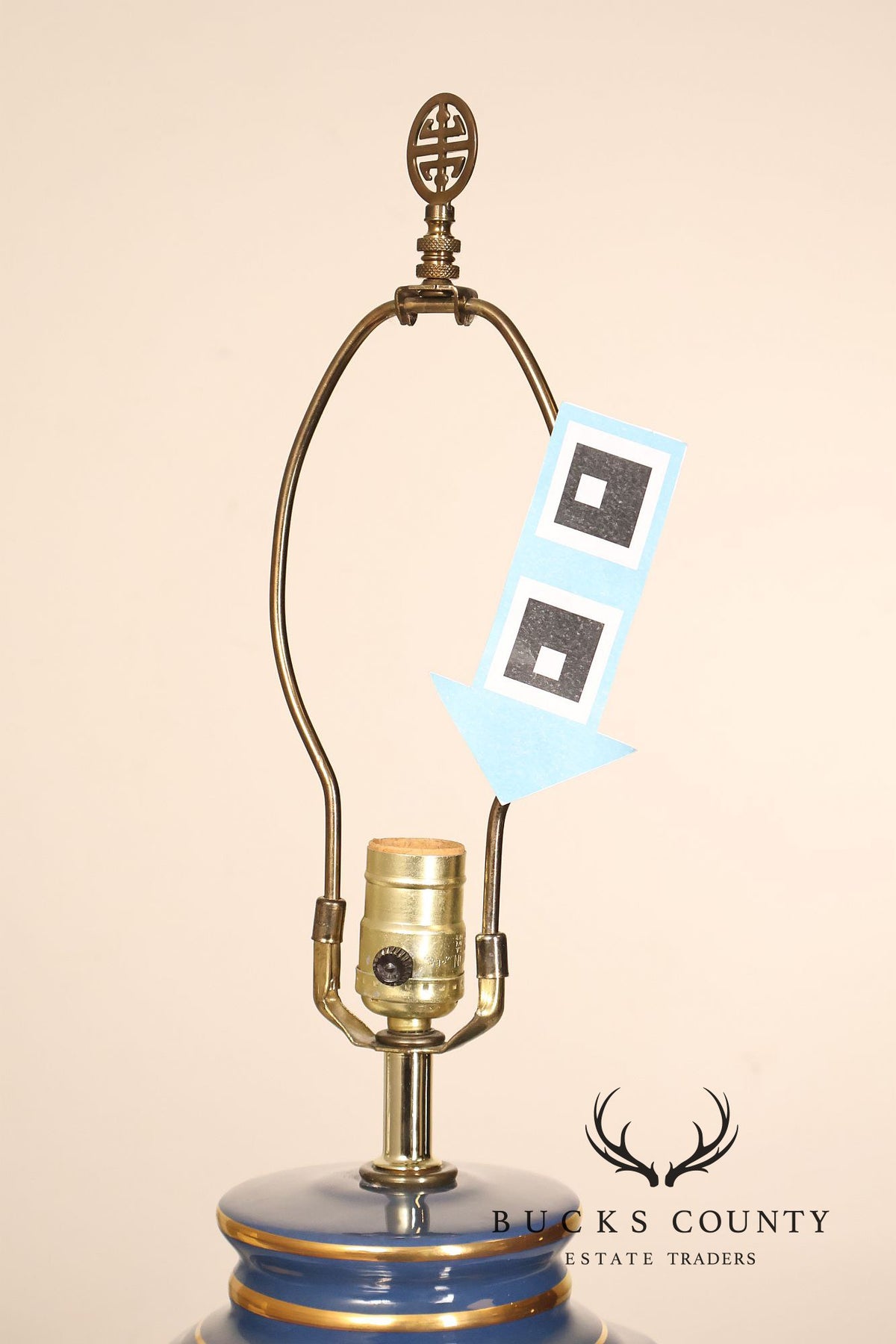 Contemporary Asian Style Pair of Porcelain Table Lamps