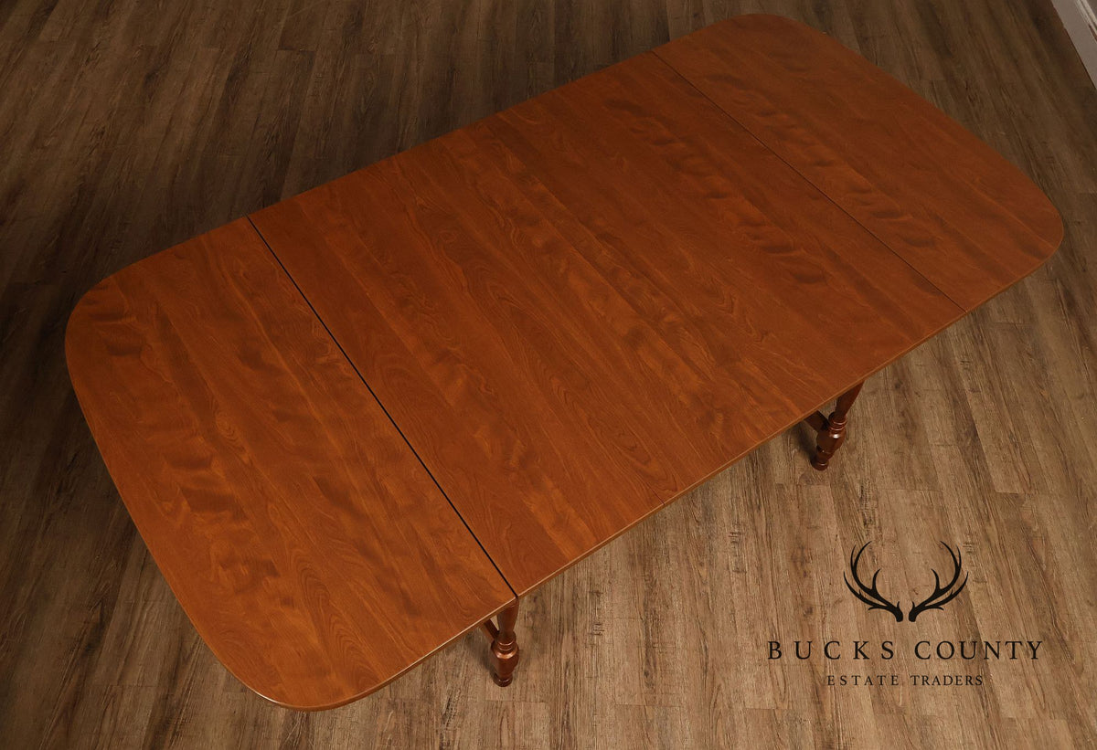 Traditional Maple Expandable Drop Leaf Gateleg Dining Table