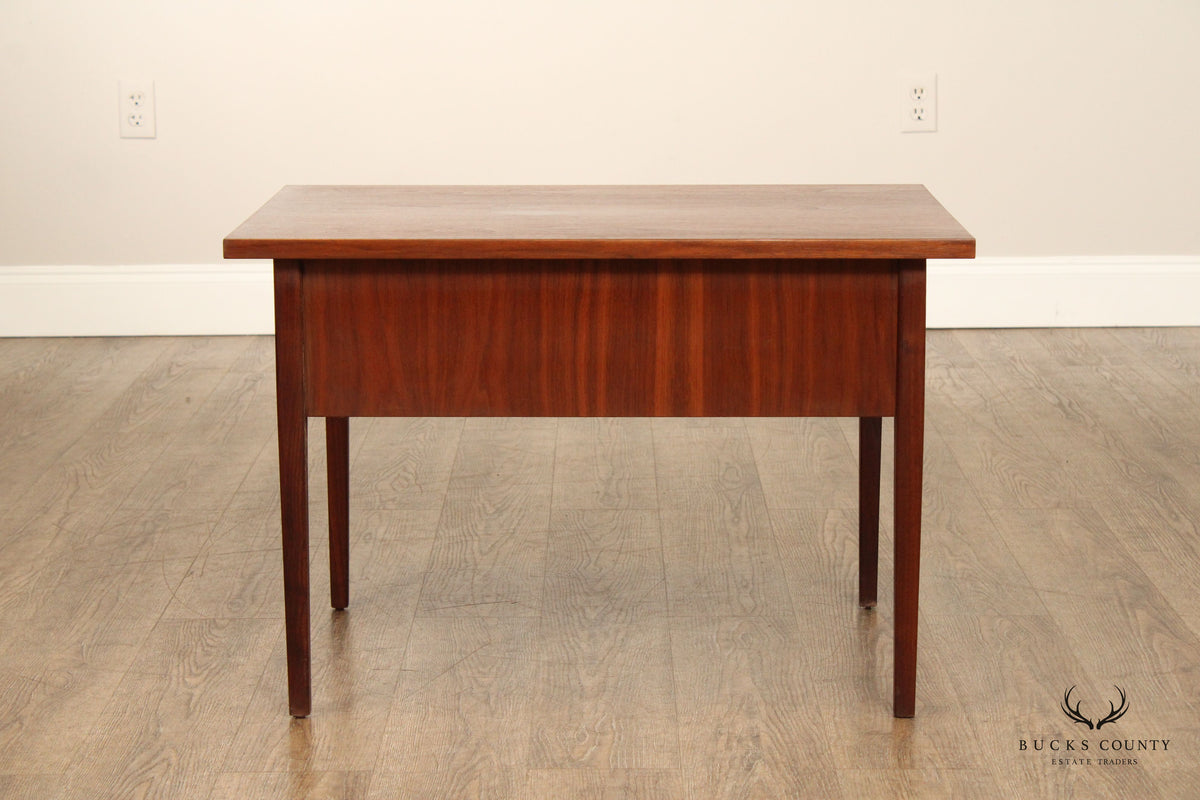 Mid Century Modern Pair of Walnut End Tables