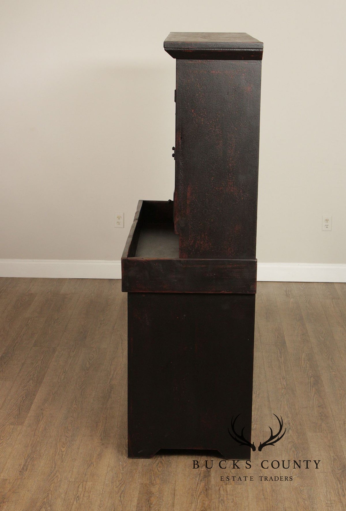 Hand Crafted Primitive Farmhouse Painted Dry Sink Hutch
