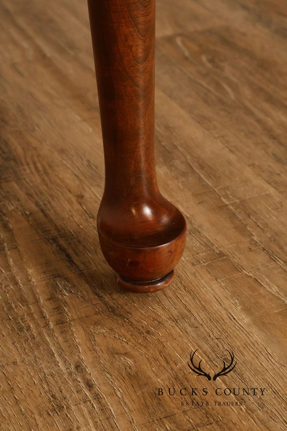Ethan Allen Georgian Court Vintage Traditional Cherry Dining Table