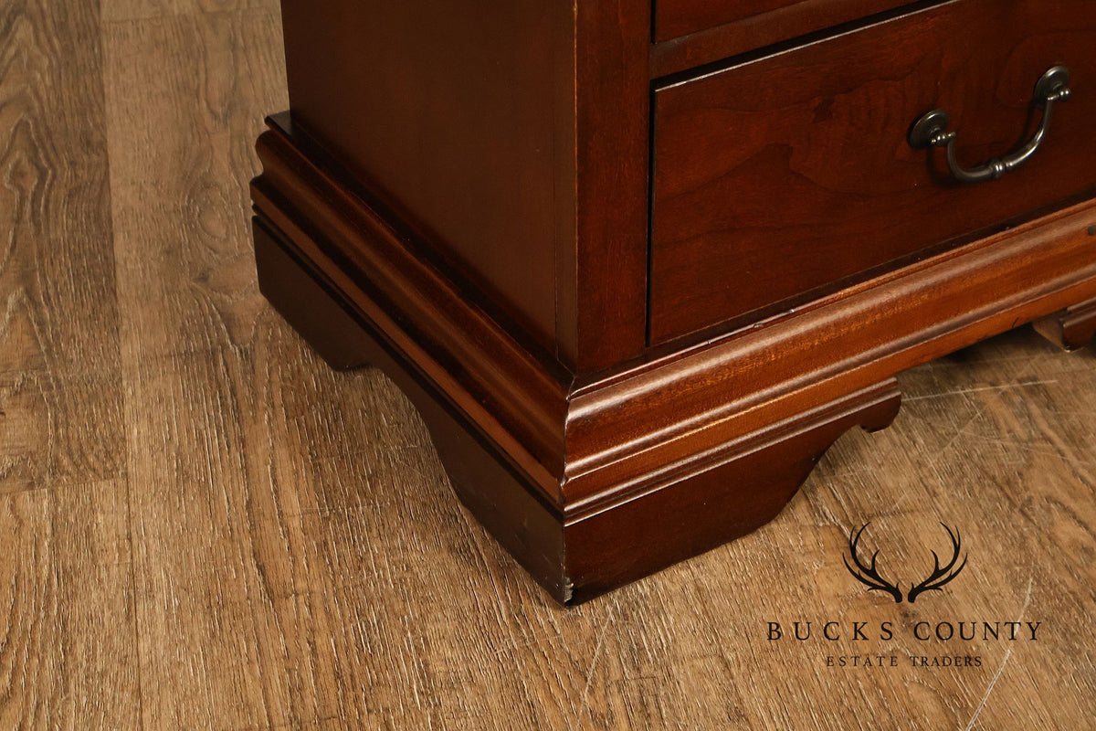 Broyhill Louis Philippe Style Pair Of Three-Drawer Nightstands