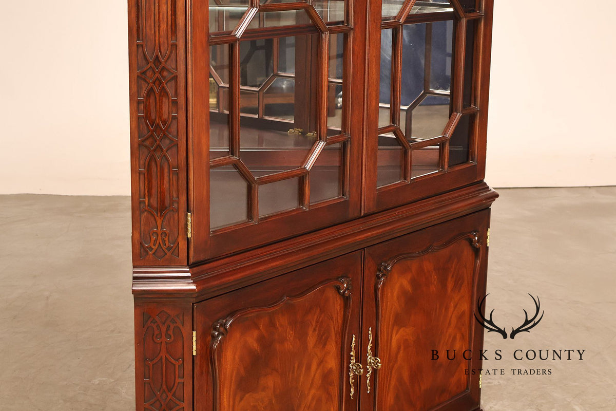 Henkel Harris Mahogany Chippendale Style Corner China Cabinet