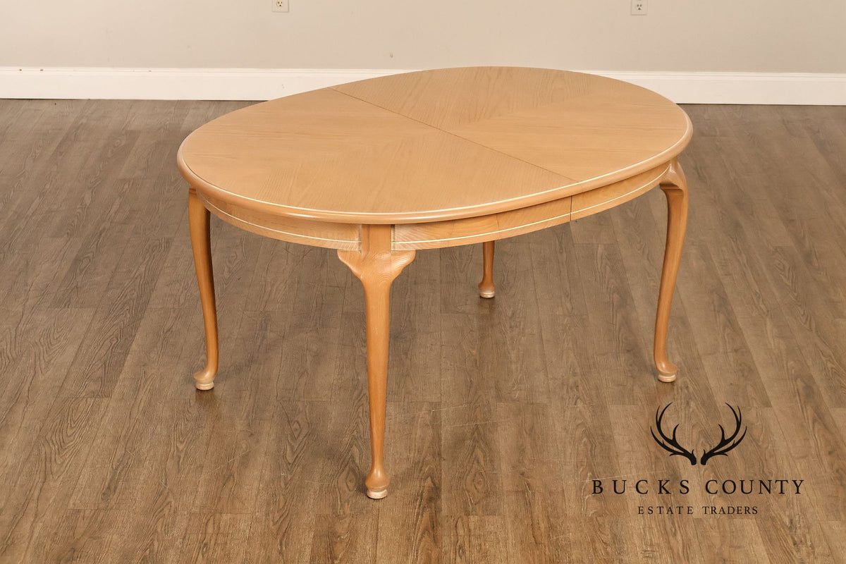 Vintage Hespeler Furniture Dining Table With Two Leaves And Six Dining Chairs