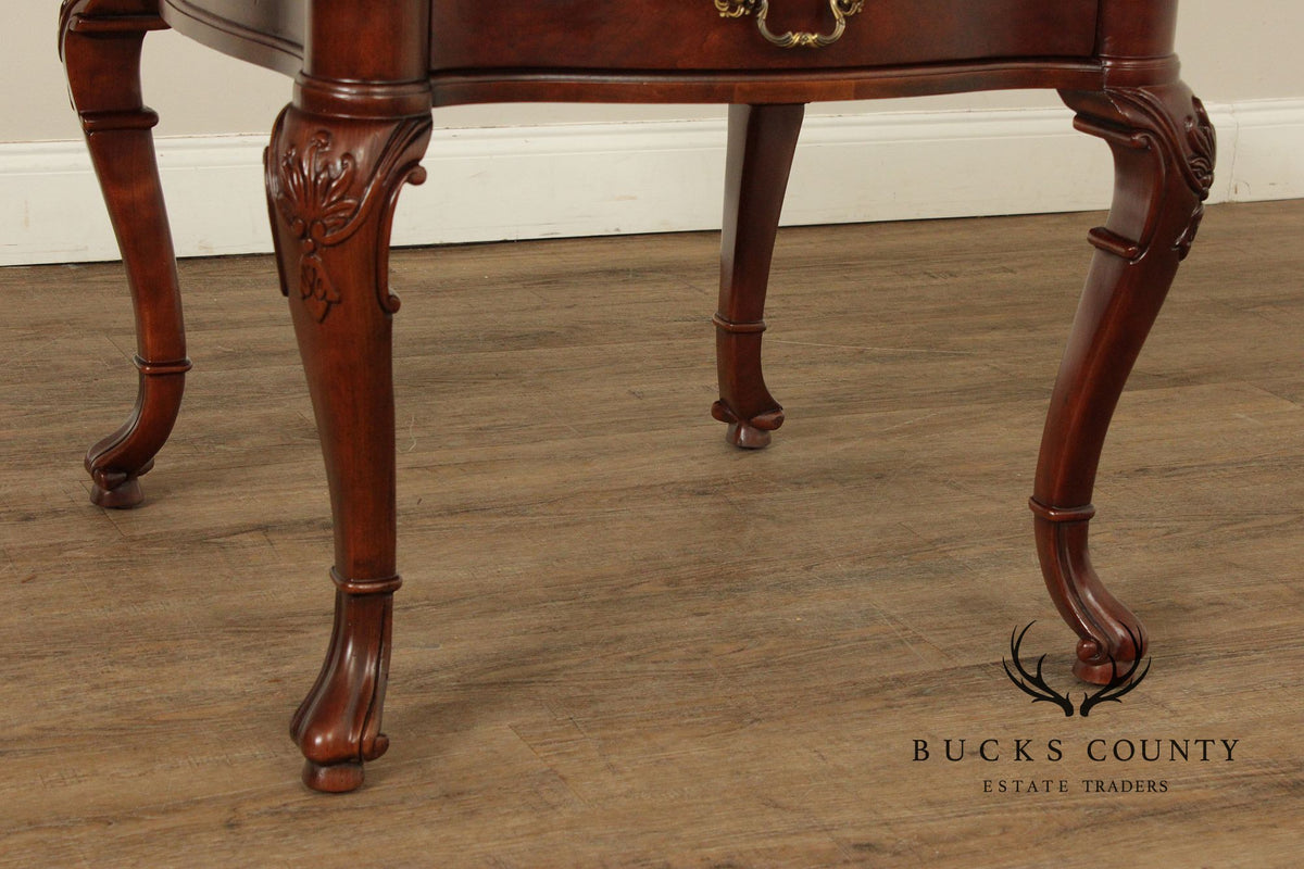 Century Georgian Style Furniture Pair Of End Tables