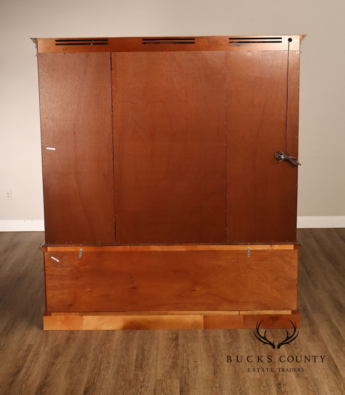 Pennsylvania House Georgian Revival Cherry Lighted Cherry China Cabinet
