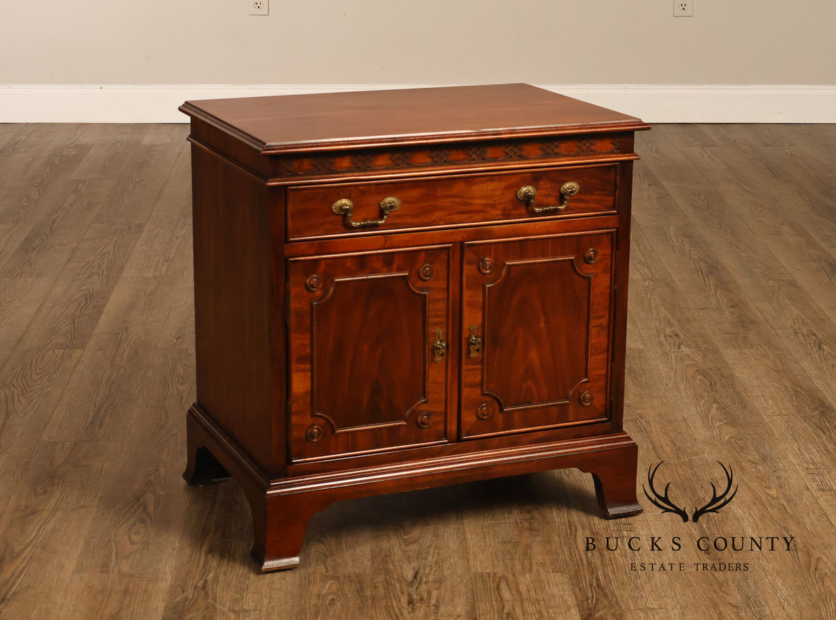 Century Furniture Georgian Style Mahogany Nightstand