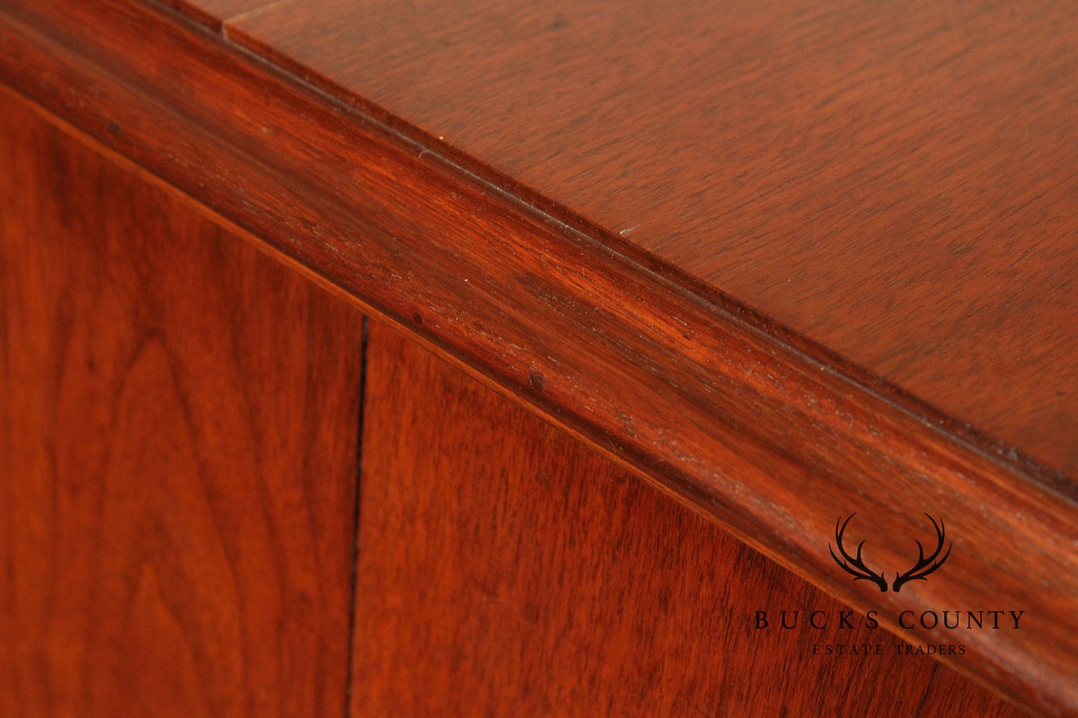 Antique Philadelphia Chippendale Walnut Chest of Drawers