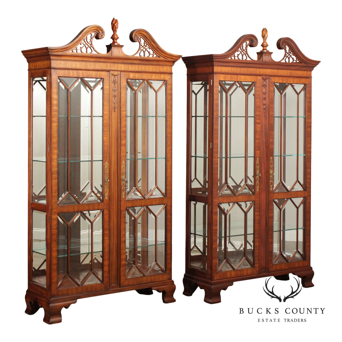 Henkel Harris Georgian Style Pair of Mahogany Display Case Cabinets