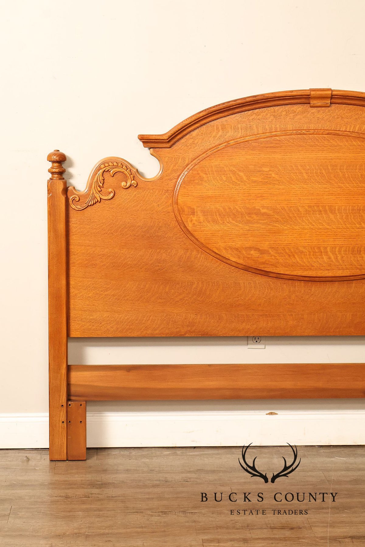 Lexington Furniture Victorian Revival Oak King Size Headboard
