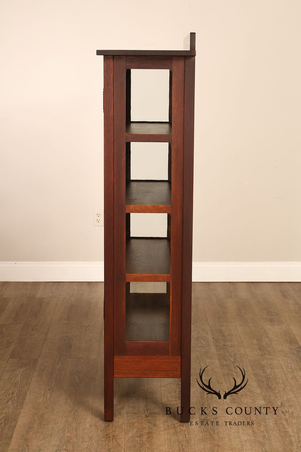 Gustav Stickley Model 820 Antique Oak China Cabinet
