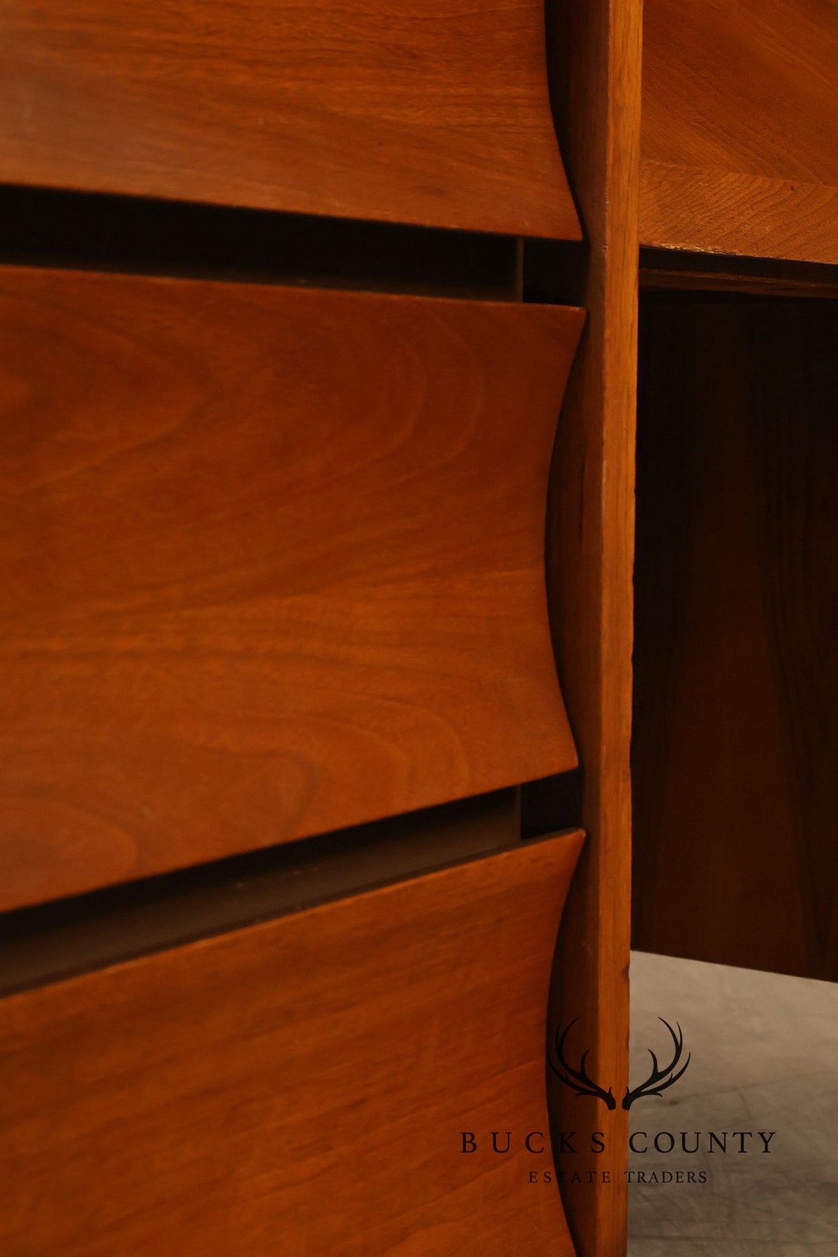 Johnson Carper Mid Century Modern Walnut Desk