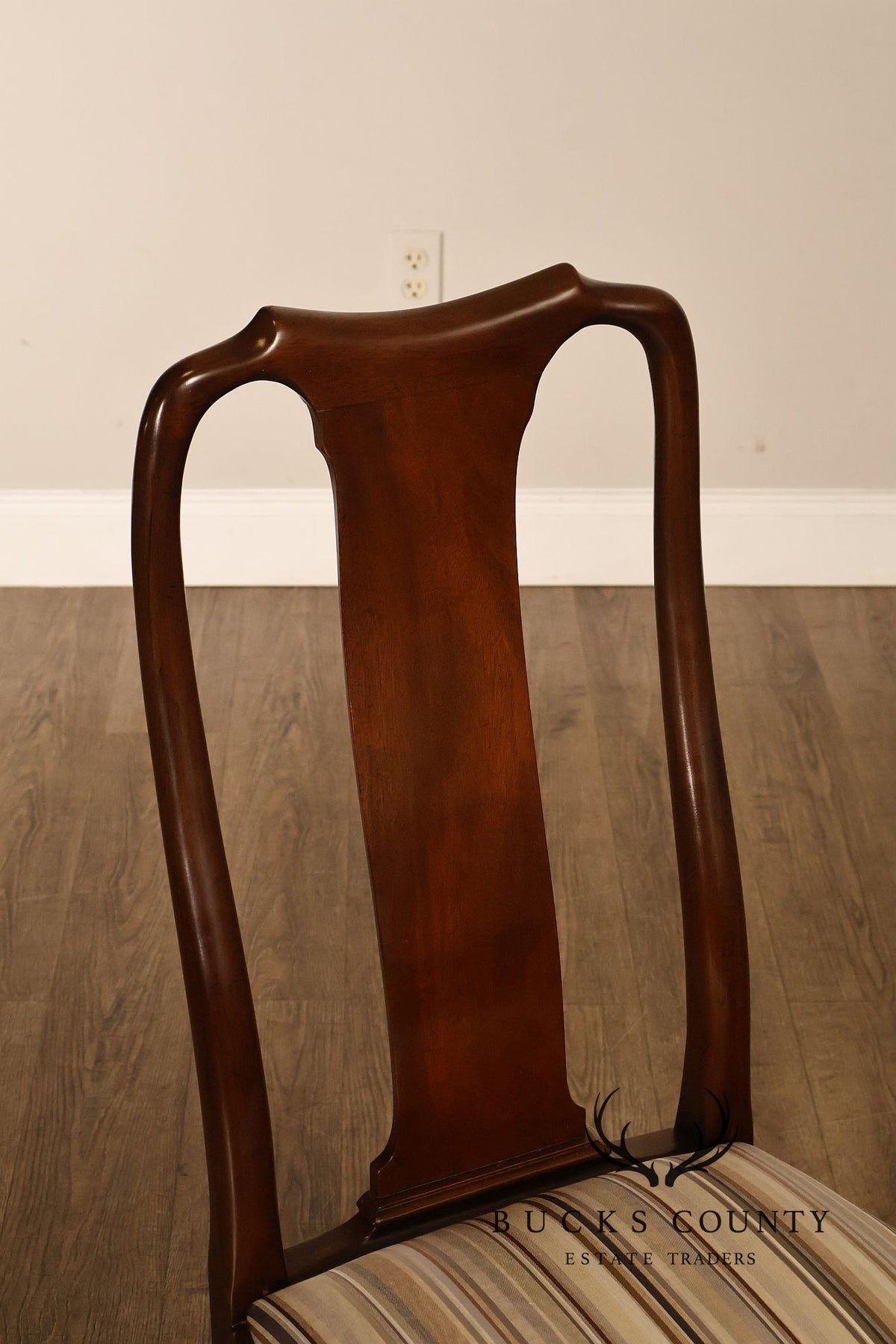 Kittinger Queen Anne Style Set of Six Mahogany Dining Chairs
