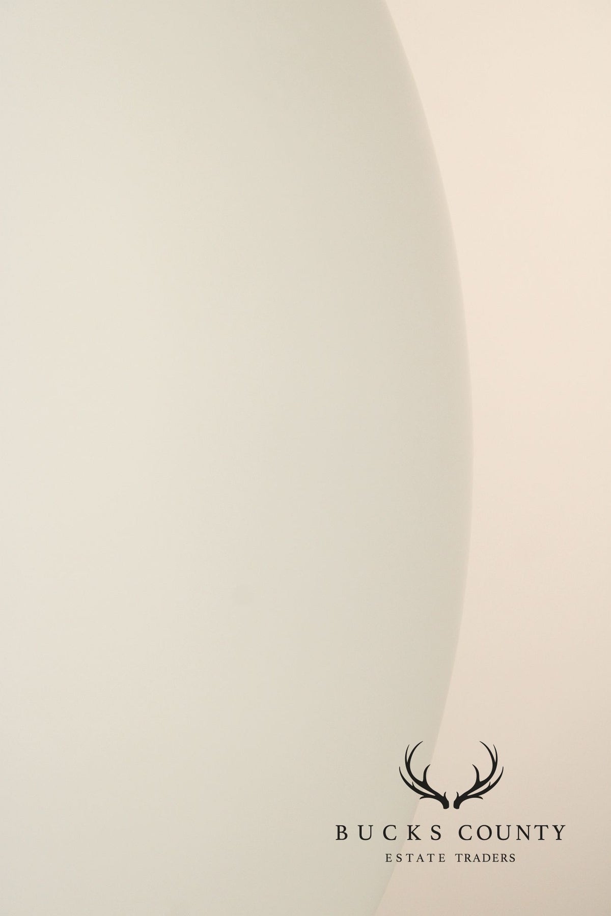 Laurel Lamp Company Mid Century Modern Glass Egg Lamp