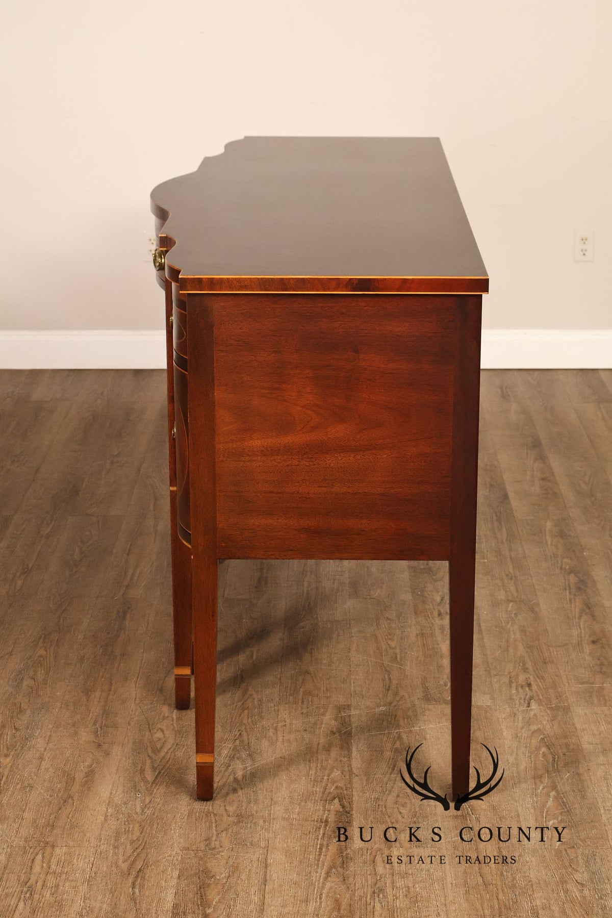Kindel Federal Style Mahogany Inlaid Winterthur Sideboard