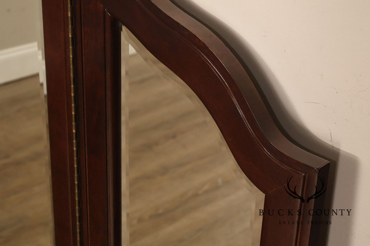 Thomasville 'Collectors Cherry' Tri-Fold Dresser Mirror