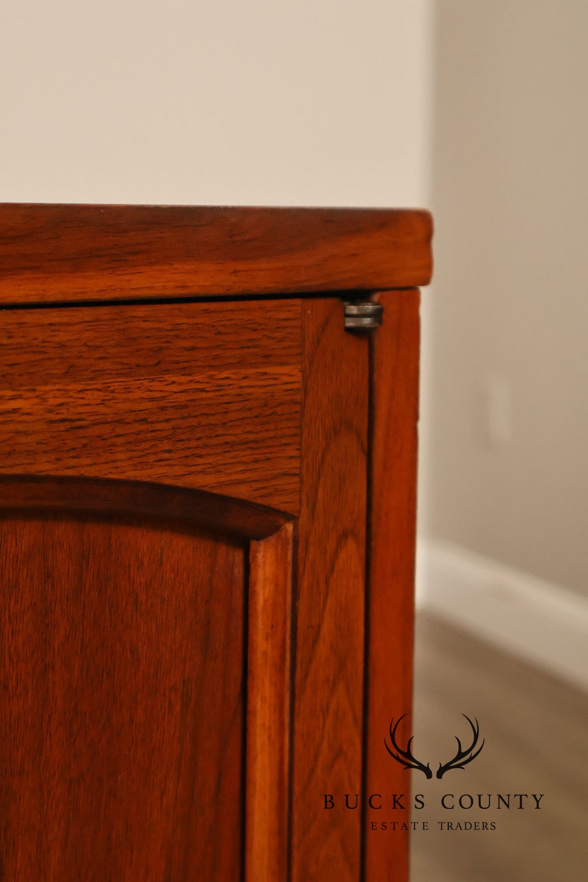 Lane Rhythm Mid Century Walnut Sideboard