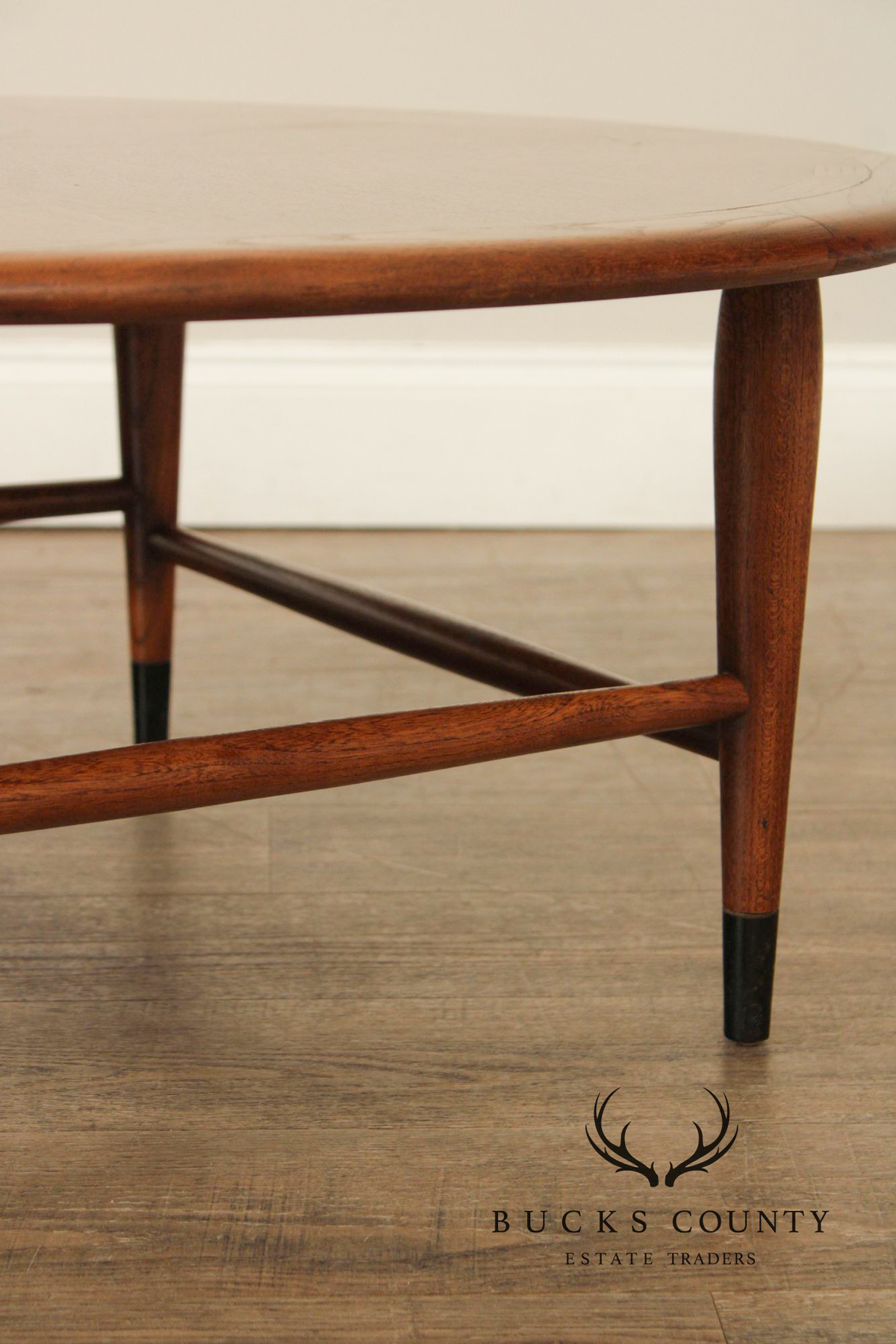 Lane 'Acclaim' Mid Century Modern Round Walnut Coffee table