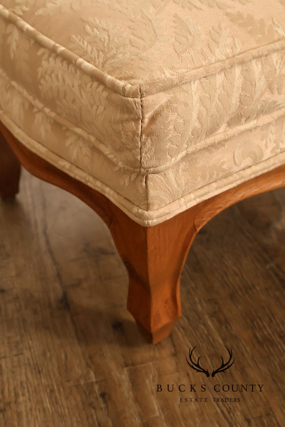 Ethan Allen French Country Style Small Foot Stool