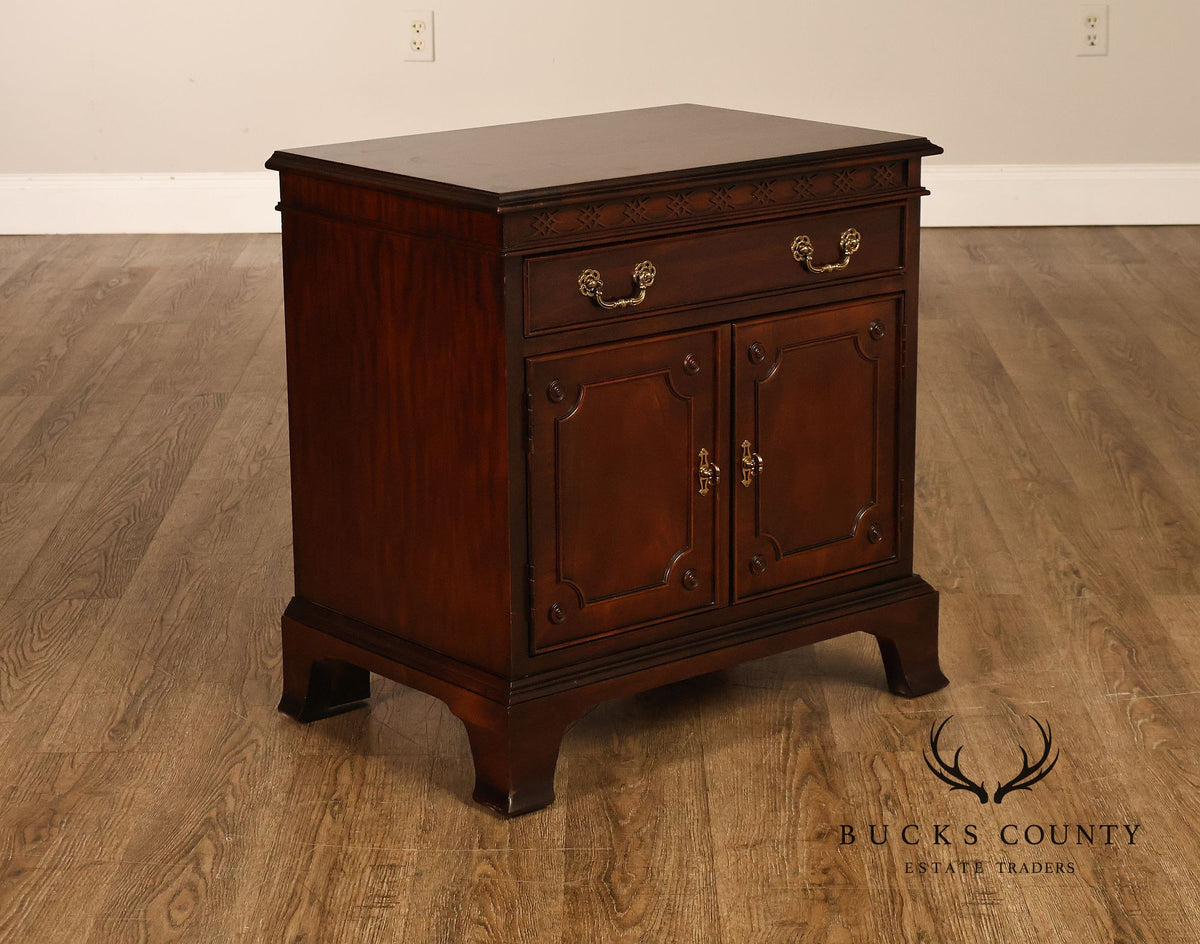 Century Furniture Georgian Style Mahogany Nightstand