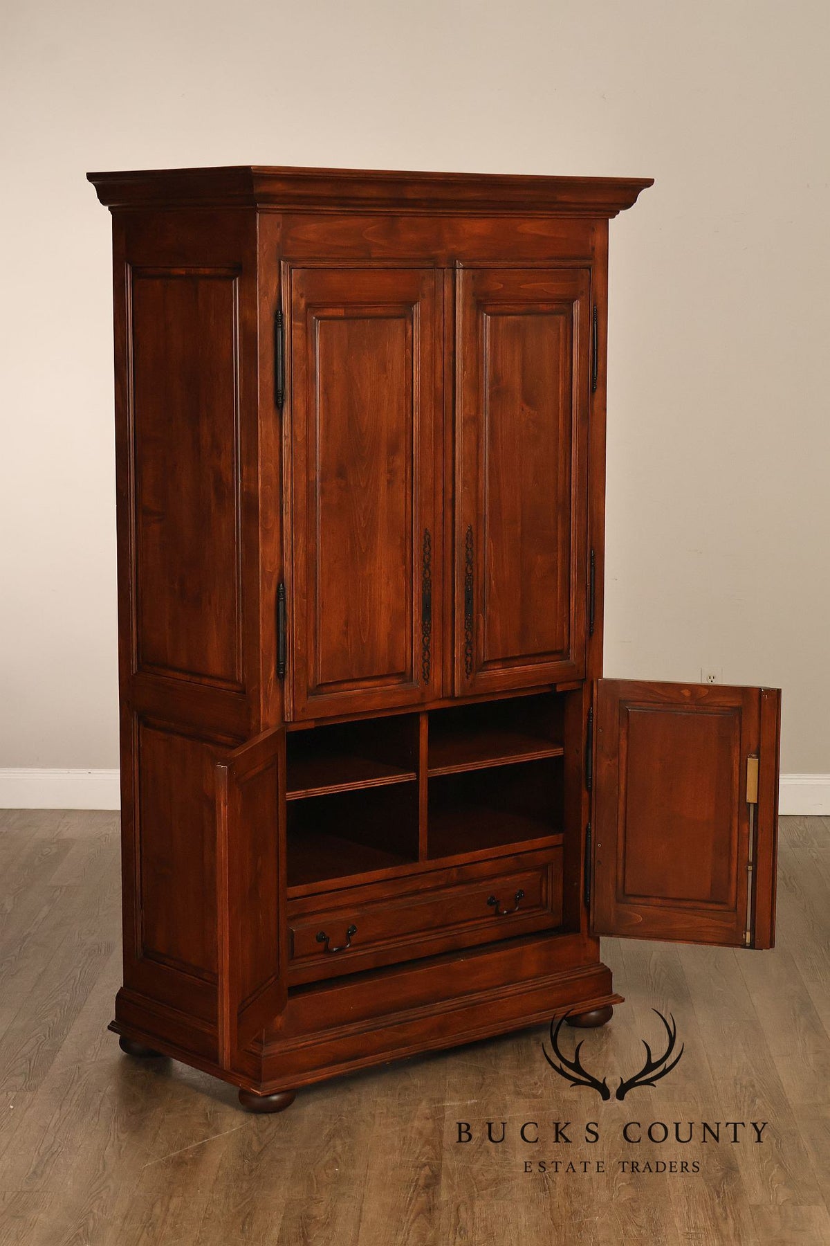 Traditional Entertainment Armoire Media Cabinet