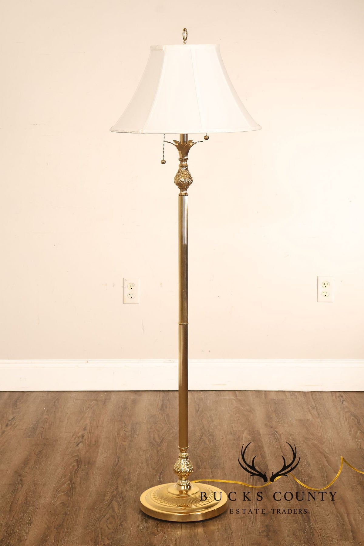 Traditional Brass Double Light Pineapple Accent Floor Lamp With Shade