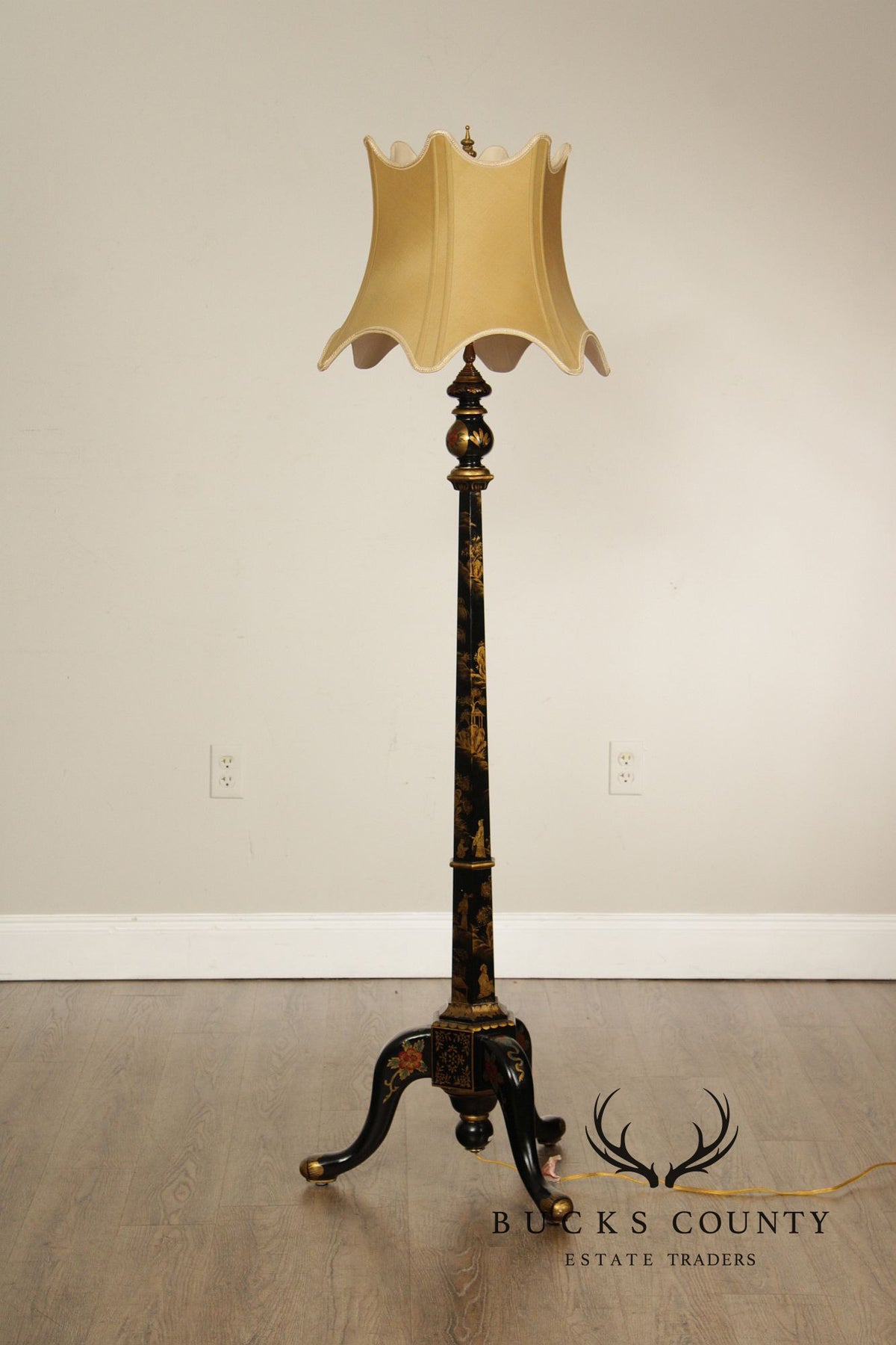 Chelsea House Chinoiserie Decorated Black Lacquer Floor Lamp