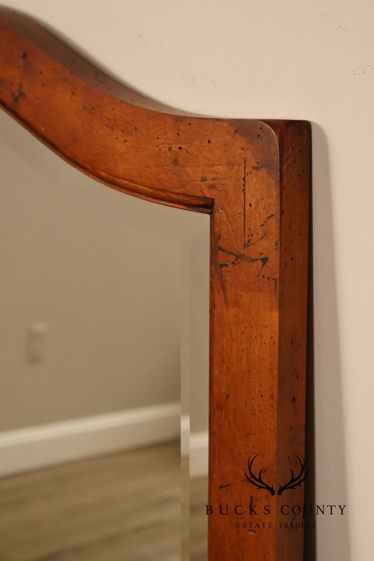 Century Furniture 'Town & Country' Trifold Dresser Mirror