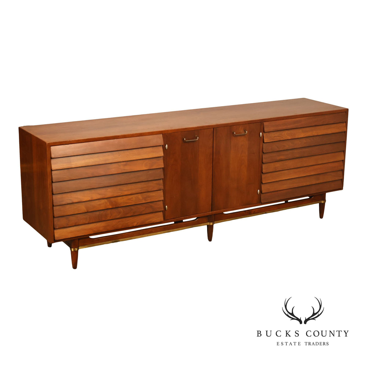 Merton Gershun For American Of Martinsville Mid Century Modern Walnut Lowboy Dresser