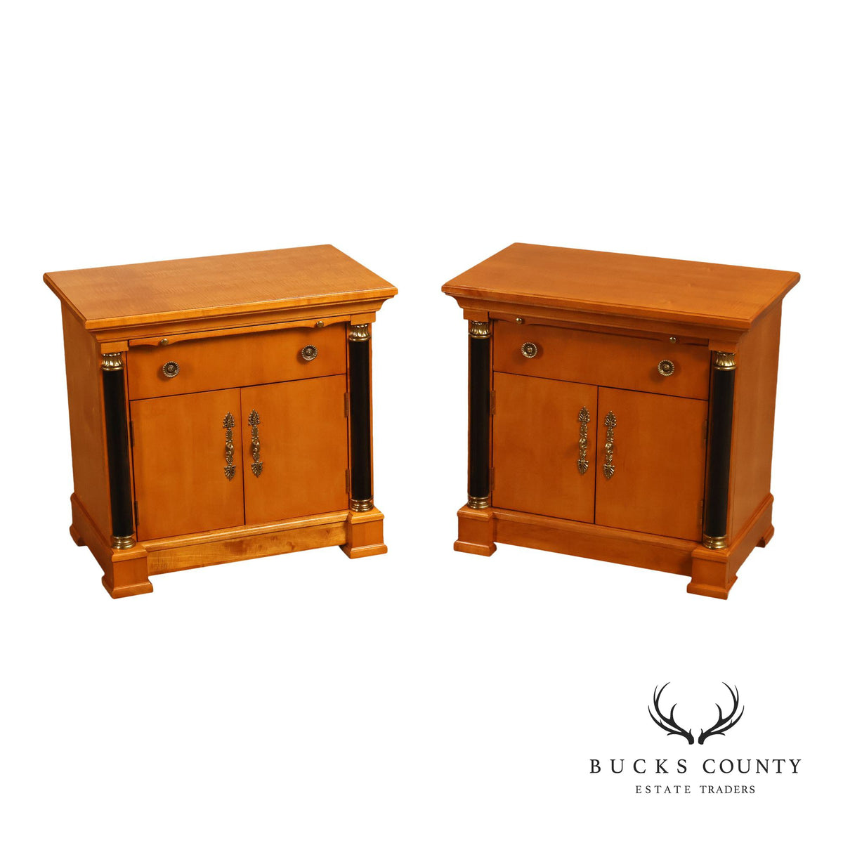 Thomasville Pair Of Grand Classics Biedermeier Style Maple Nightstands
