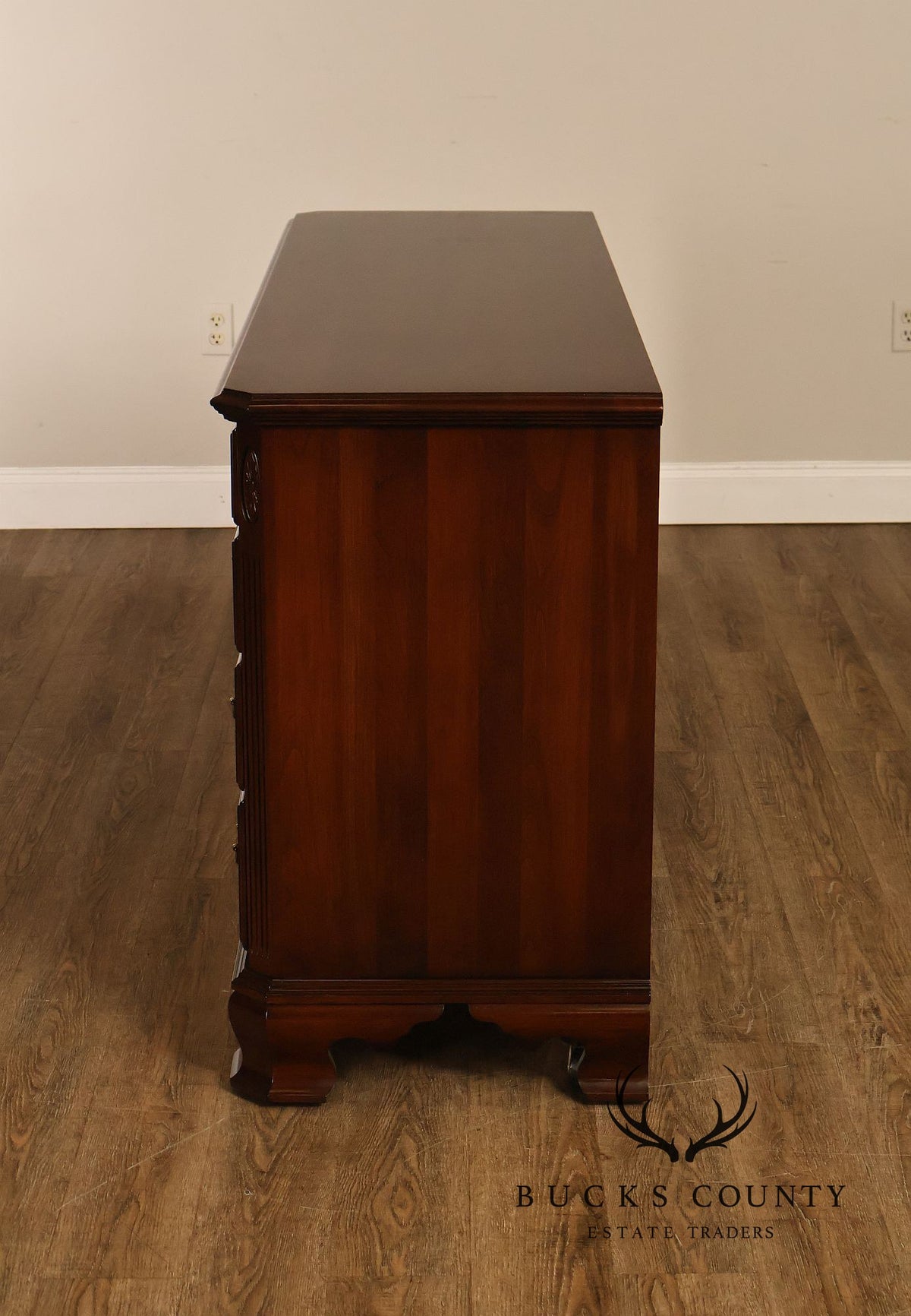 Ethan Allen 'Georgian Court' Cherry Long Dresser