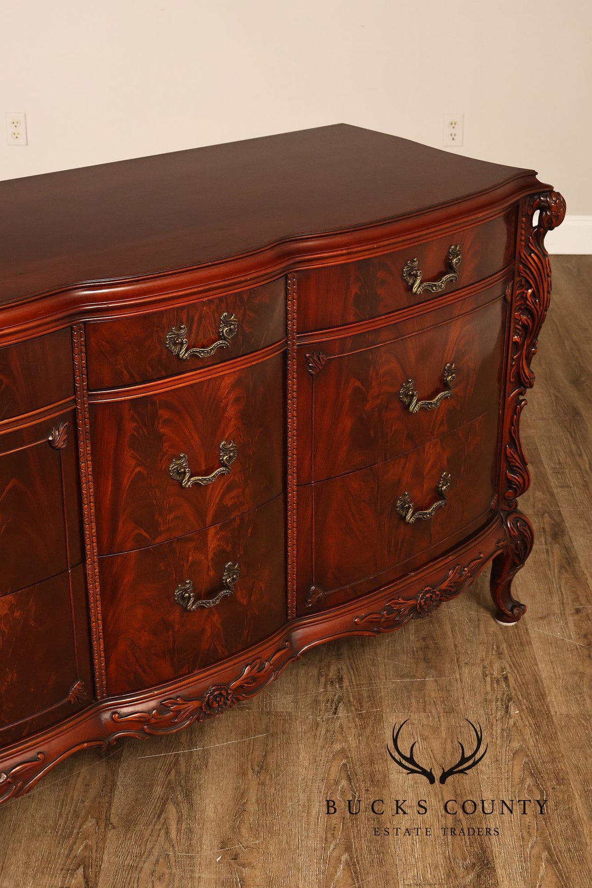 Vintage 1940s Victorian Mahogany Chest of Drawers