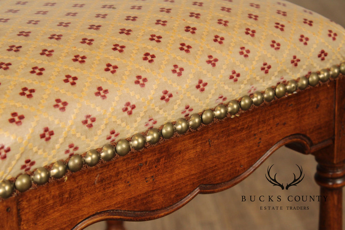 English Traditional Style Set of Three Counter Stools