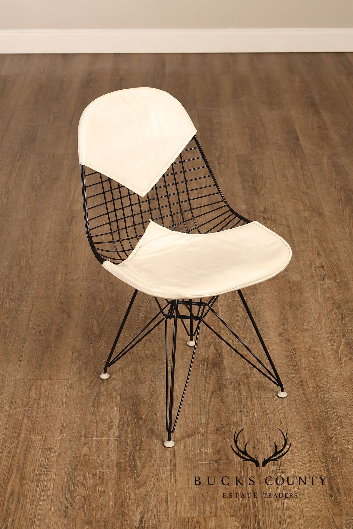 Herman Miller Eames Mid Century Modern Wire Chair